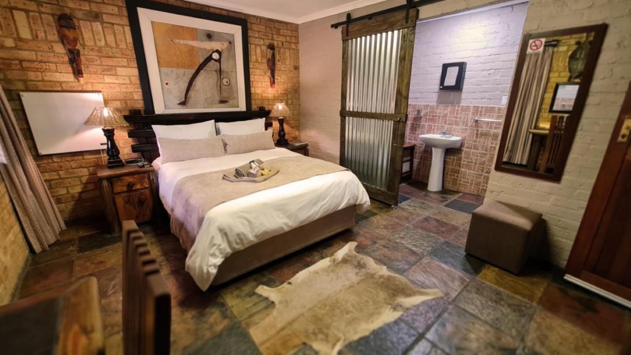 Klein Bosveld Guest House Witbank Buitenkant foto